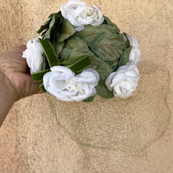VTG 1960s Floral Hat Rose Bouquet w Veil Pixie Whimsie Style OS main image 5